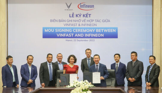 Infineon and VinFast extend partnership in the field of electromobility